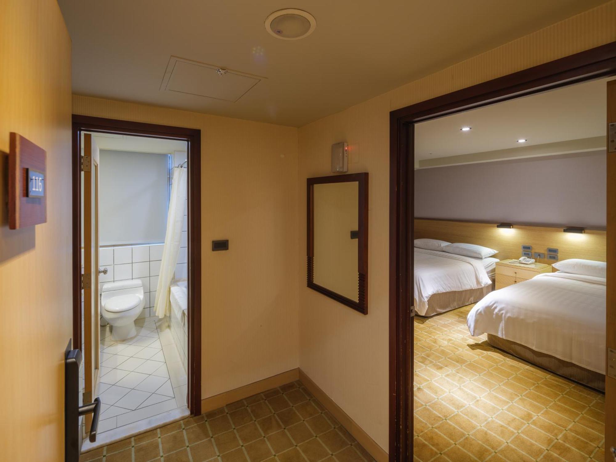 Rich & Free Hotel - Fuzhong 富逸旅趣-板橋府中館 Тайбей Екстер'єр фото